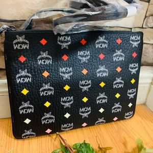 Authentic MCM logo Diamond Leather clutch/Crosby